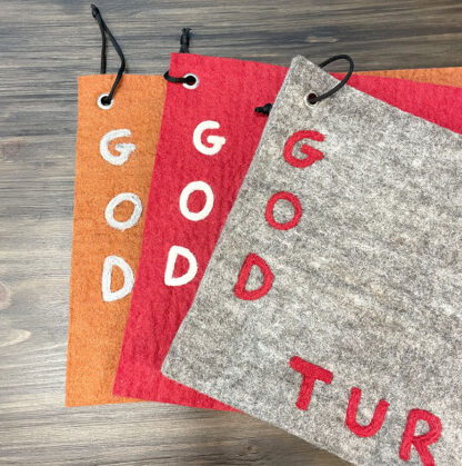 Sitteunderlag i filt "God tur"