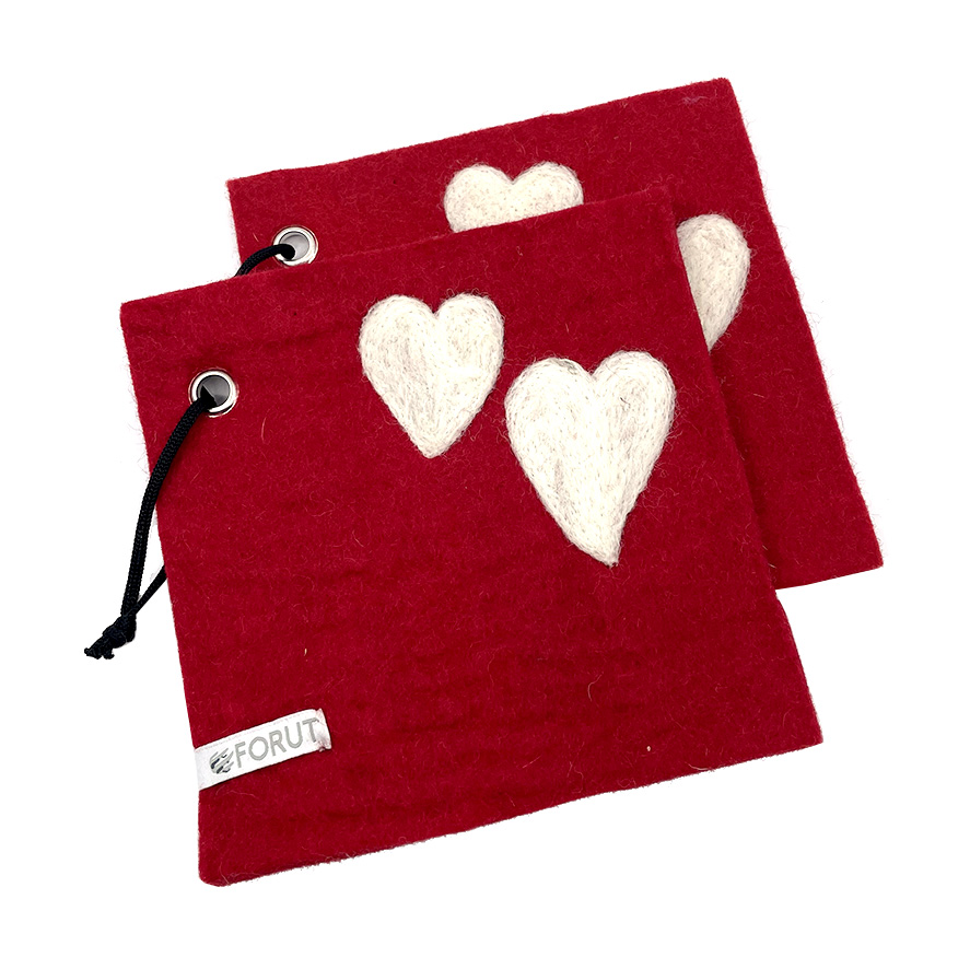 Grytekluter i filt med hjerter - Bilde 3